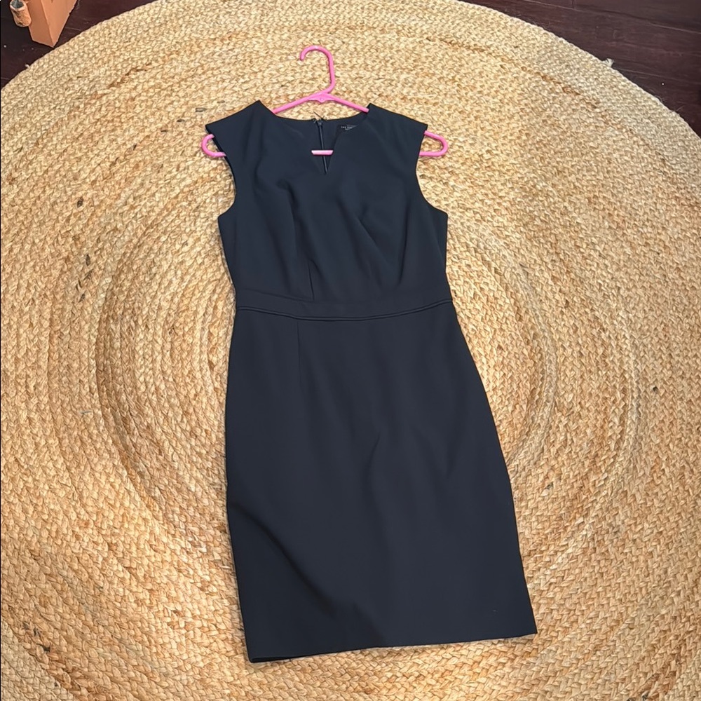 Navy Sleeveless Business Dress